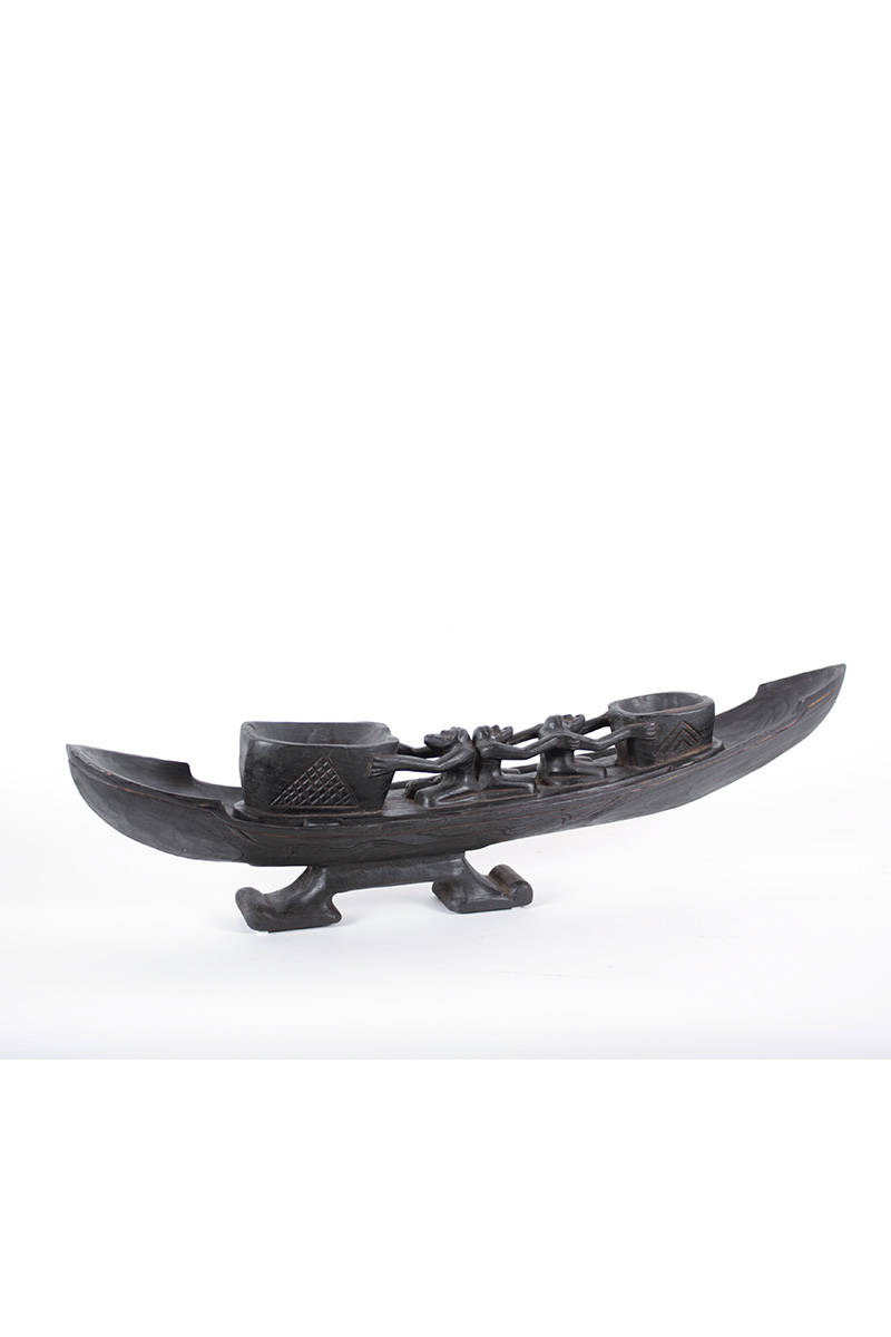 dřevěná-socha-mayská-loď